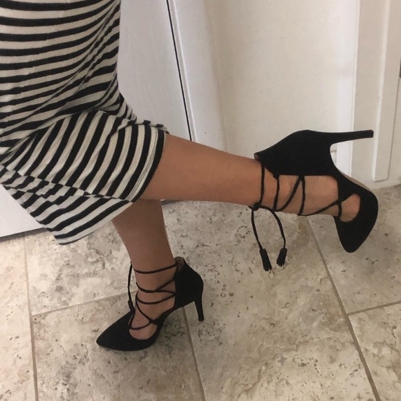 Jessica Simpson Versie Tie Up Heels NWT - Picture 8 of 8